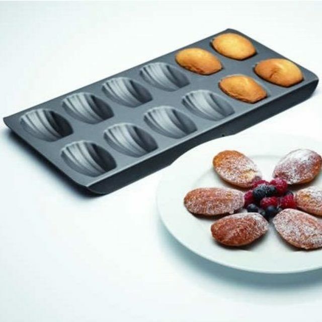Bakemaster Non-Stick Madeleine Pan 40x20cm