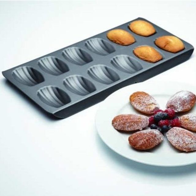 Bakemaster Non-Stick Madeleine Pan 40x20cm