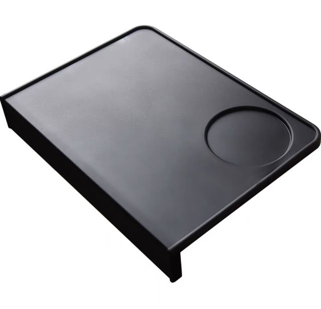 Silicone corner tamper mat 200x150mm